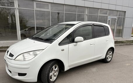 Mitsubishi Colt VI рестайлинг, 2003 год, 340 000 рублей, 4 фотография