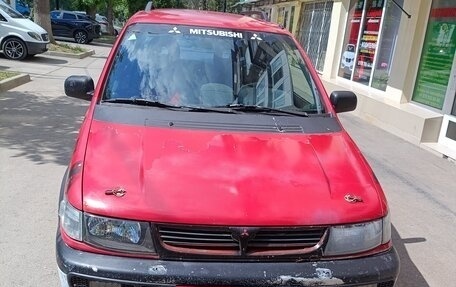 Mitsubishi Space Runner II, 1996 год, 210 000 рублей, 4 фотография
