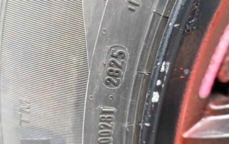 Mitsubishi Space Runner II, 1996 год, 210 000 рублей, 14 фотография