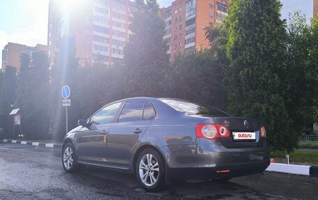 Volkswagen Jetta VI, 2009 год, 580 000 рублей, 4 фотография