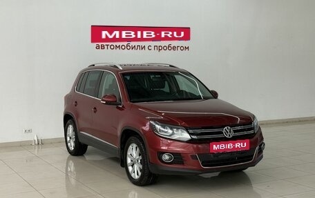 Volkswagen Tiguan I, 2011 год, 950 000 рублей, 3 фотография