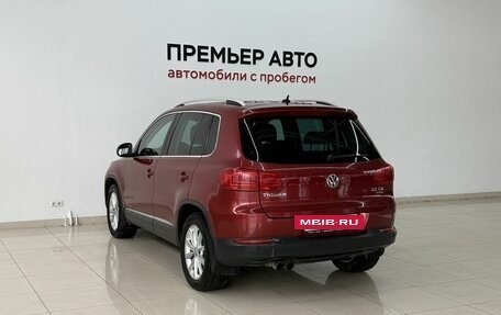 Volkswagen Tiguan I, 2011 год, 950 000 рублей, 6 фотография
