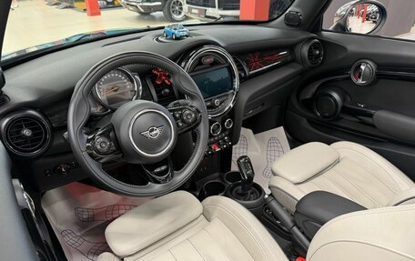 MINI Cabrio, 2019 год, 2 970 000 рублей, 8 фотография