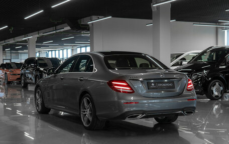 Mercedes-Benz E-Класс, 2016 год, 3 400 000 рублей, 4 фотография