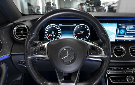 Mercedes-Benz E-Класс, 2016 год, 3 400 000 рублей, 11 фотография