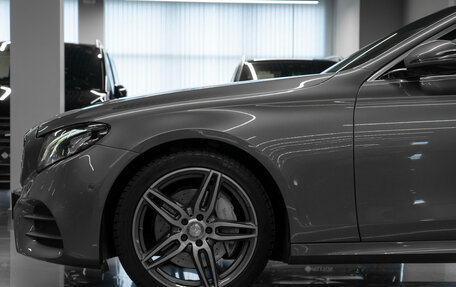 Mercedes-Benz E-Класс, 2016 год, 3 400 000 рублей, 25 фотография