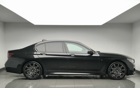 BMW 7 серия, 2017 год, 3 724 000 рублей, 3 фотография