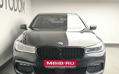 BMW 7 серия, 2017 год, 3 724 000 рублей, 2 фотография
