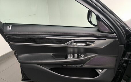 BMW 7 серия, 2017 год, 3 724 000 рублей, 17 фотография