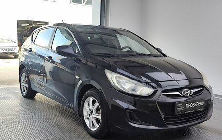 Hyundai Solaris II рестайлинг, 2013 год, 650 000 рублей, 3 фотография