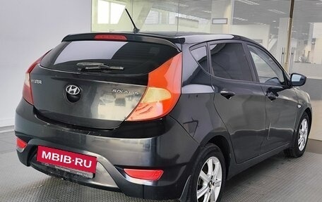 Hyundai Solaris II рестайлинг, 2013 год, 650 000 рублей, 6 фотография