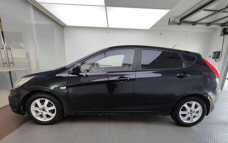 Hyundai Solaris II рестайлинг, 2013 год, 650 000 рублей, 10 фотография