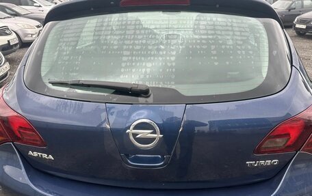Opel Astra J, 2011 год, 590 000 рублей, 4 фотография