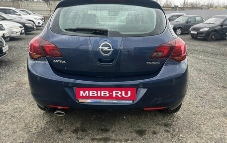 Opel Astra J, 2011 год, 590 000 рублей, 31 фотография