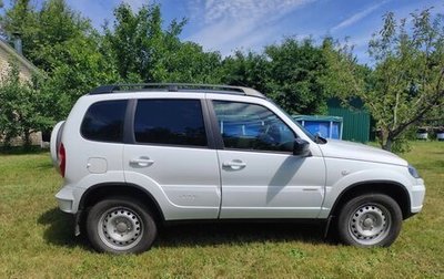 Chevrolet Niva I рестайлинг, 2017 год, 750 000 рублей, 1 фотография