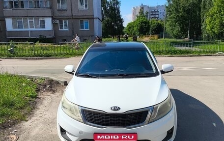 KIA Rio III рестайлинг, 2014 год, 650 000 рублей, 1 фотография
