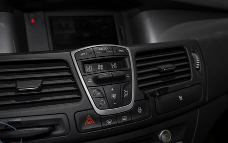 Renault Laguna III рестайлинг, 2011 год, 745 000 рублей, 17 фотография