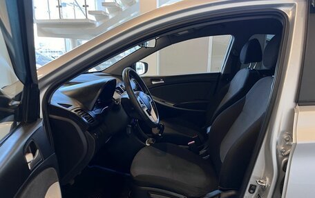 Hyundai Solaris II рестайлинг, 2012 год, 478 000 рублей, 16 фотография