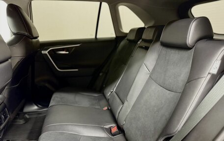 Toyota RAV4, 2021 год, 4 525 000 рублей, 14 фотография