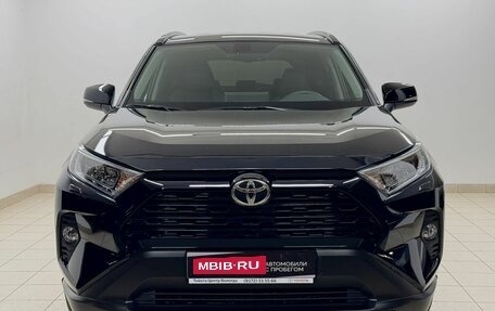 Toyota RAV4, 2021 год, 4 525 000 рублей, 2 фотография