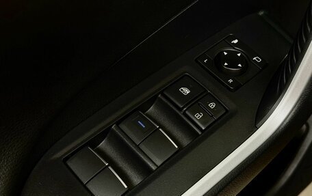 Toyota RAV4, 2021 год, 4 525 000 рублей, 17 фотография