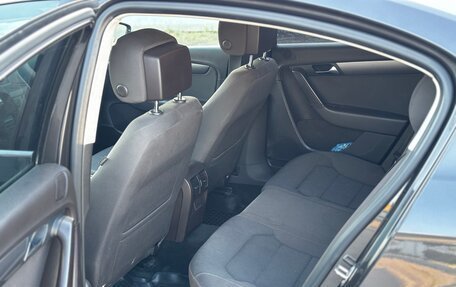 Volkswagen Passat B7, 2011 год, 900 000 рублей, 11 фотография