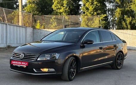 Volkswagen Passat B7, 2011 год, 900 000 рублей, 2 фотография