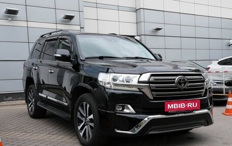 Toyota Land Cruiser 200, 2016 год, 4 880 000 рублей, 5 фотография