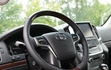 Toyota Land Cruiser 200, 2016 год, 4 880 000 рублей, 18 фотография