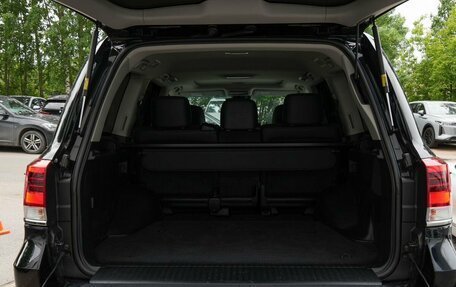 Toyota Land Cruiser 200, 2016 год, 4 880 000 рублей, 34 фотография