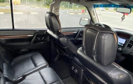 Mitsubishi Pajero IV, 2007 год, 910 000 рублей, 6 фотография