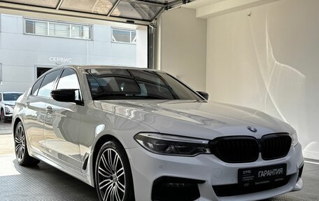 BMW 5 серия, 2018 год, 3 570 000 рублей, 3 фотография