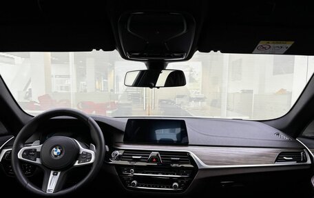 BMW 5 серия, 2018 год, 3 570 000 рублей, 17 фотография