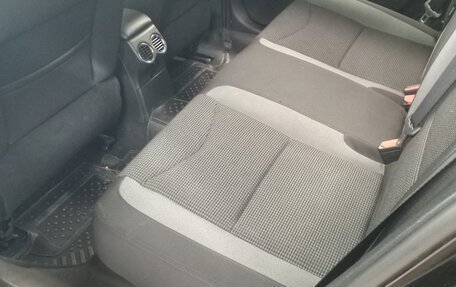 Peugeot 408 I рестайлинг, 2017 год, 939 000 рублей, 7 фотография