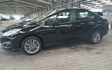 Peugeot 408 I рестайлинг, 2017 год, 939 000 рублей, 5 фотография
