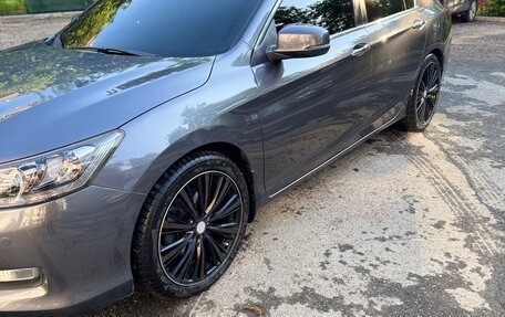 Honda Accord IX рестайлинг, 2013 год, 1 750 000 рублей, 2 фотография
