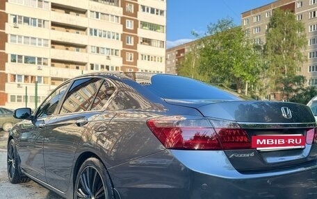 Honda Accord IX рестайлинг, 2013 год, 1 750 000 рублей, 4 фотография