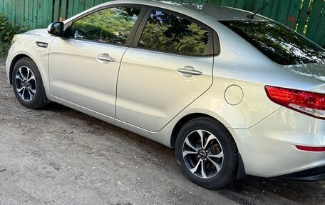 KIA Rio III рестайлинг, 2015 год, 1 210 000 рублей, 10 фотография
