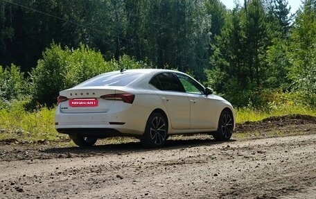 Skoda Octavia IV, 2021 год, 1 970 000 рублей, 2 фотография