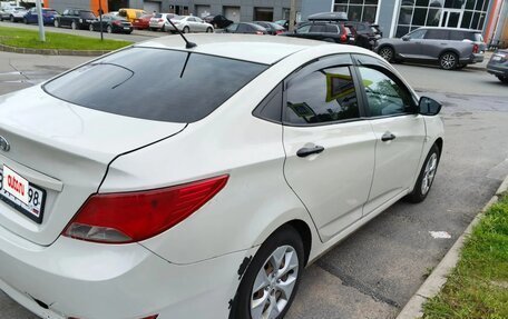 Hyundai Solaris II рестайлинг, 2015 год, 550 000 рублей, 5 фотография