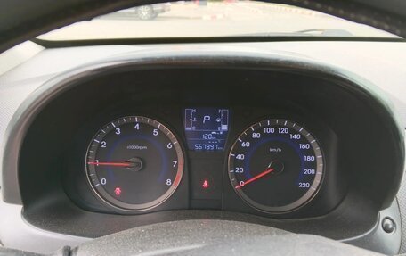 Hyundai Solaris II рестайлинг, 2015 год, 550 000 рублей, 8 фотография