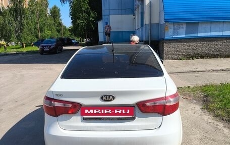 KIA Rio III рестайлинг, 2014 год, 650 000 рублей, 4 фотография
