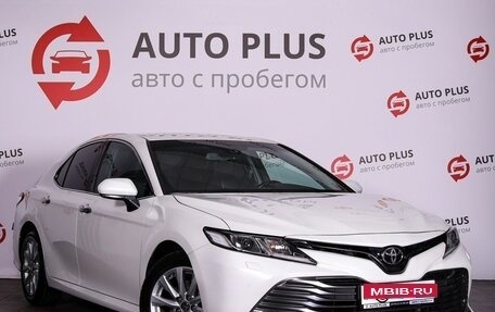 Toyota Camry, 2018 год, 2 800 000 рублей, 1 фотография