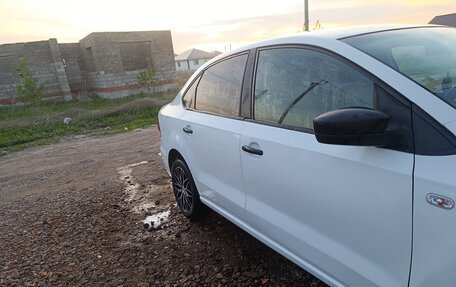 Volkswagen Polo VI (EU Market), 2016 год, 600 000 рублей, 1 фотография