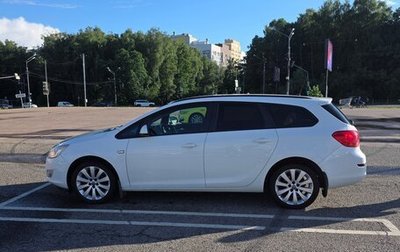 Opel Astra J, 2012 год, 680 000 рублей, 1 фотография