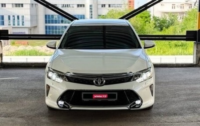 Toyota Land Cruiser 200, 2013 год, 2 300 000 рублей, 1 фотография