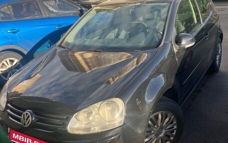 Volkswagen Golf V, 2007 год, 300 000 рублей, 1 фотография