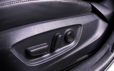 Toyota Camry, 2018 год, 2 800 000 рублей, 18 фотография