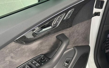 Audi Q8 I, 2019 год, 5 999 000 рублей, 25 фотография