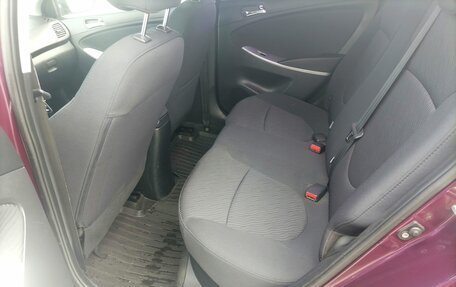 Hyundai Solaris II рестайлинг, 2012 год, 745 000 рублей, 8 фотография
